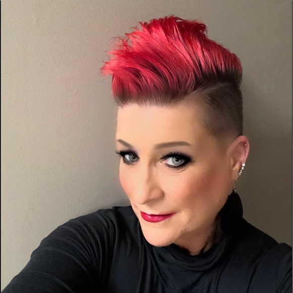 Meet your Posher, Terri - Picture 3 of 8